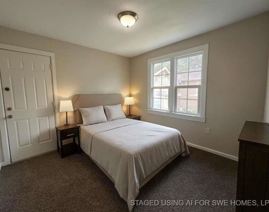 8606 Prairie View Drive - Photo Thumbnail 13