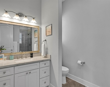 22915 Martes Street - Photo Thumbnail 24