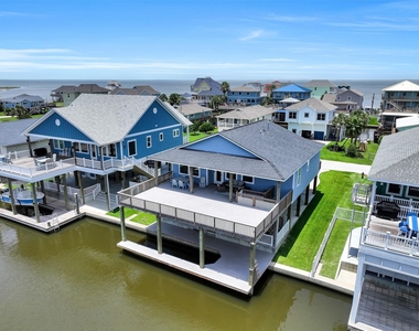 22915 Martes Street - Photo Thumbnail 1