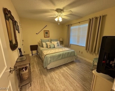 1828 Pine Valley Drive - Photo Thumbnail 10