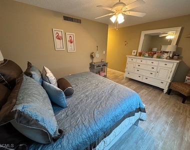1828 Pine Valley Drive - Photo Thumbnail 14