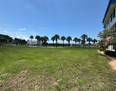 1828 Pine Valley Drive - Photo Thumbnail 19