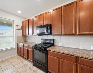 15410 Rosehill Summit Lane - Photo Thumbnail 11