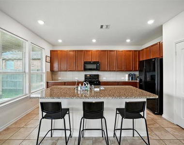 15410 Rosehill Summit Lane - Photo Thumbnail 12