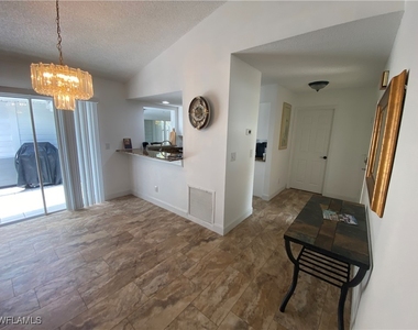 14805 Crooked Pond Court - Photo Thumbnail 31