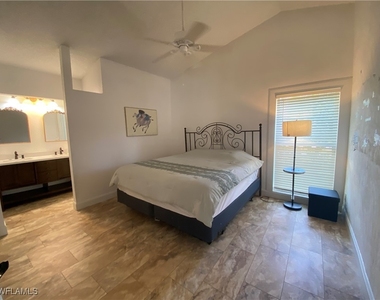 14805 Crooked Pond Court - Photo Thumbnail 13