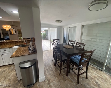 14805 Crooked Pond Court - Photo Thumbnail 17