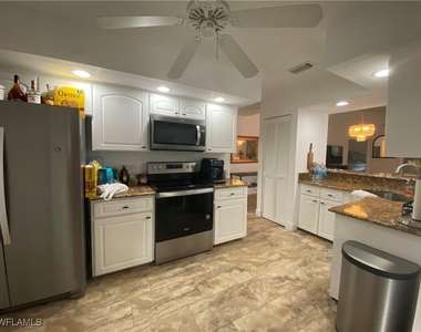 14805 Crooked Pond Court - Photo Thumbnail 15
