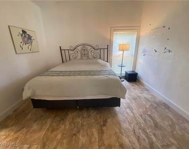 14805 Crooked Pond Court - Photo Thumbnail 42