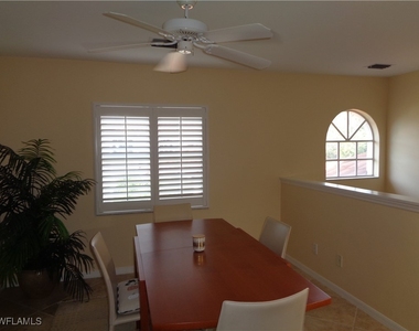6115 Reserve Circle - Photo Thumbnail 3