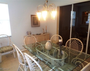 709 Regency Reserve Circle - Photo Thumbnail 19