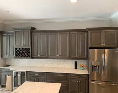 6247 Ashwood Lane - Photo Thumbnail 10