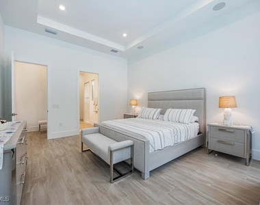 9445 Caymas Terrace - Photo Thumbnail 14