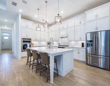9445 Caymas Terrace - Photo Thumbnail 4