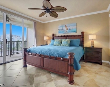 4421 Bay Beach Lane - Photo Thumbnail 23
