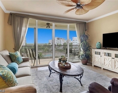 4421 Bay Beach Lane - Photo Thumbnail 21