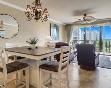 4421 Bay Beach Lane - Photo Thumbnail 19