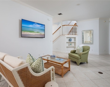 155 1st Avenue S - Photo Thumbnail 12