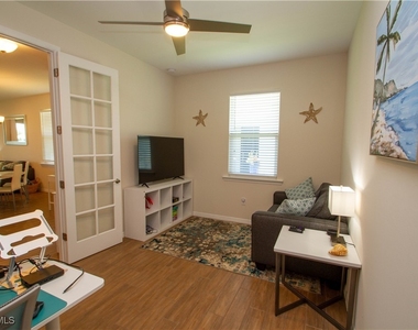 1241 Enbrook Loop - Photo Thumbnail 16