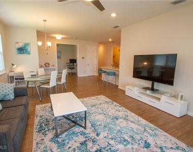 1241 Enbrook Loop - Photo Thumbnail 22