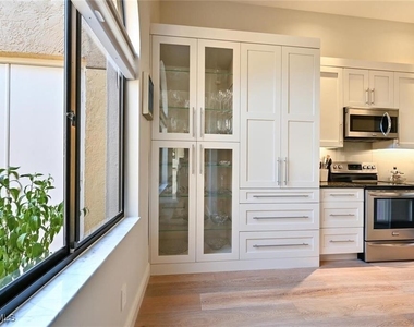 589 Beachwalk Circle - Photo Thumbnail 4