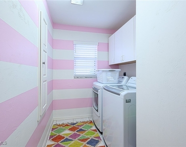 690 100th Avenue N - Photo Thumbnail 25