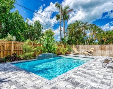 712 108th Avenue N - Photo Thumbnail 28