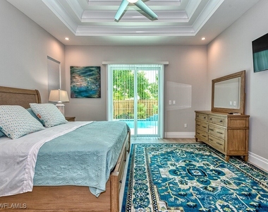 712 108th Avenue N - Photo Thumbnail 14