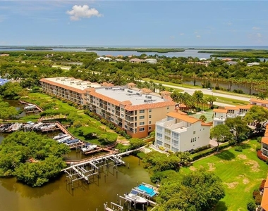 1575 Pinellas Bayway Way S - Photo Thumbnail 10