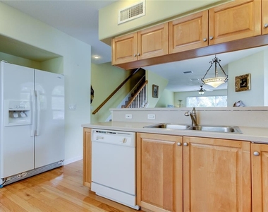 1575 Pinellas Bayway Way S - Photo Thumbnail 37