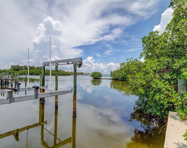 1575 Pinellas Bayway Way S - Photo Thumbnail 73