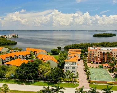1575 Pinellas Bayway Way S - Photo Thumbnail 76