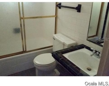 908 Se 23 Street - Photo Thumbnail 10