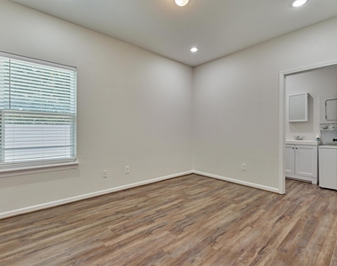18147 Firepine Lane - Photo Thumbnail 12