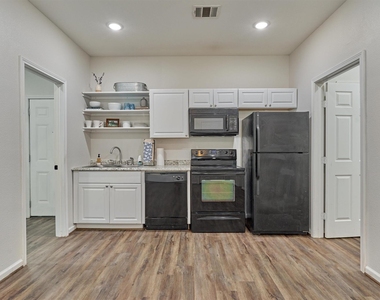 18147 Firepine Lane - Photo Thumbnail 6