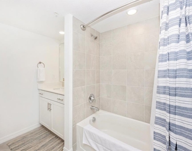 12620 Radiance Court - Photo Thumbnail 38