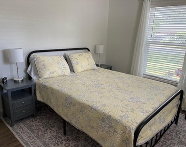 1127 E 11th Avenue - Photo Thumbnail 6