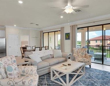 10042 Crooked Creek Drive - Photo Thumbnail 12