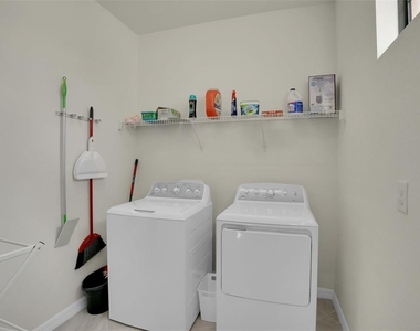 10042 Crooked Creek Drive - Photo Thumbnail 24