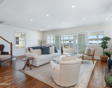 305 Ocean Avenue - Photo Thumbnail 8