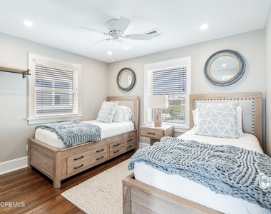 305 Ocean Avenue - Photo Thumbnail 29