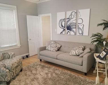 12 Surf Avenue - Photo Thumbnail 13