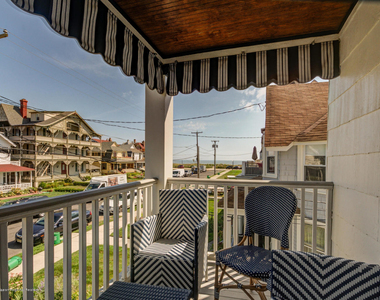 12 Surf Avenue - Photo Thumbnail 19
