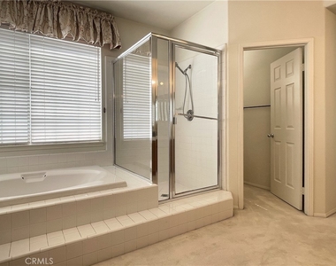2712 Westbourne Place - Photo Thumbnail 43