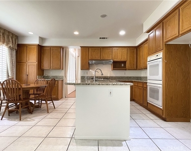 2712 Westbourne Place - Photo Thumbnail 27