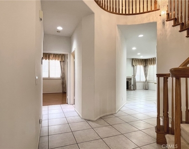 2712 Westbourne Place - Photo Thumbnail 10