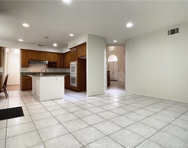 2712 Westbourne Place - Photo Thumbnail 21