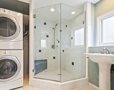 2661 Lake View Terrace - Photo Thumbnail 15
