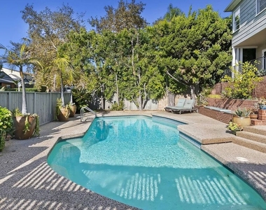 2661 Lake View Terrace - Photo Thumbnail 1
