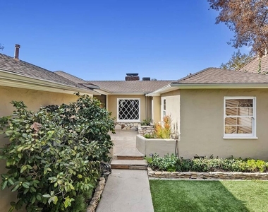 2661 Lake View Terrace - Photo Thumbnail 2